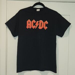 AC/DC Band Tee - Classic Logo - Black - Gildan - Men's Size M